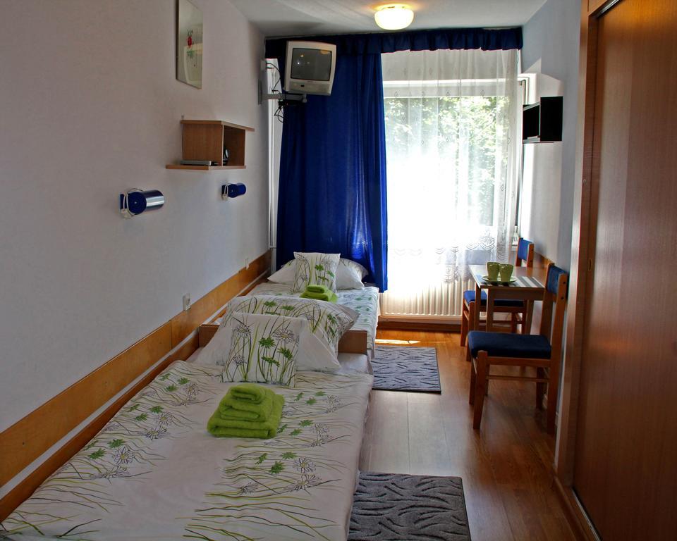 Hotel Mistia Краков Номер фото